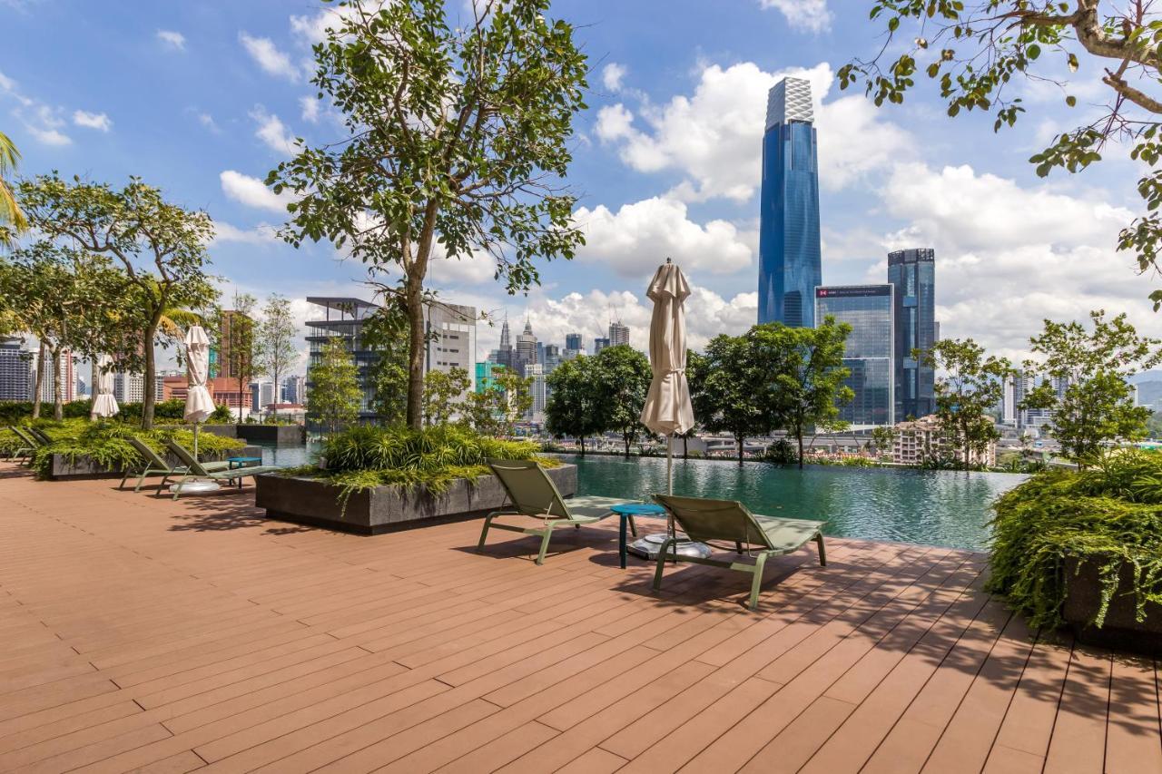 Апарт отель Continew Residensi By Airhost Куала-Лумпур Экстерьер фото